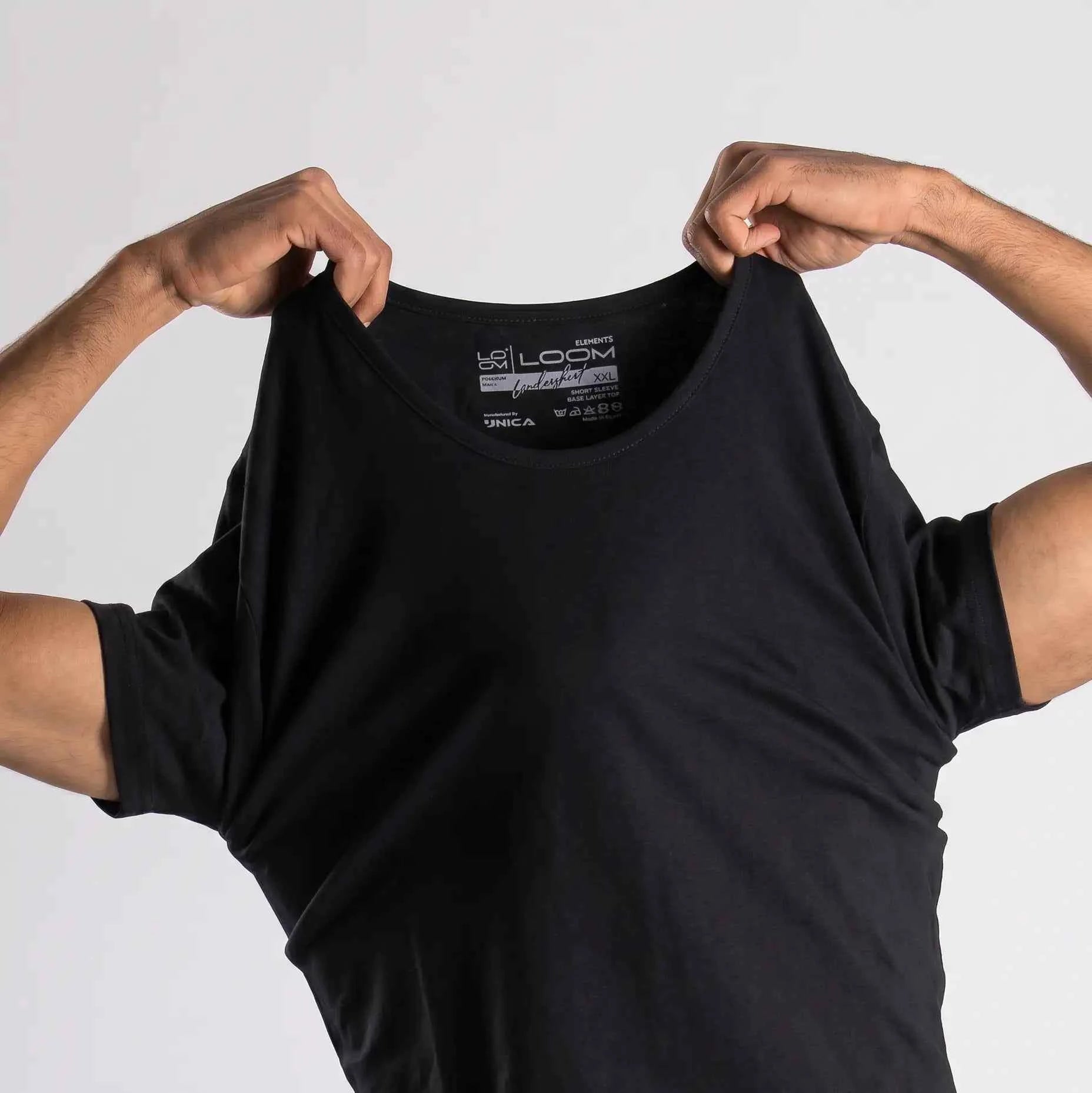 20 Premium Undershirt in Black Loom Elements